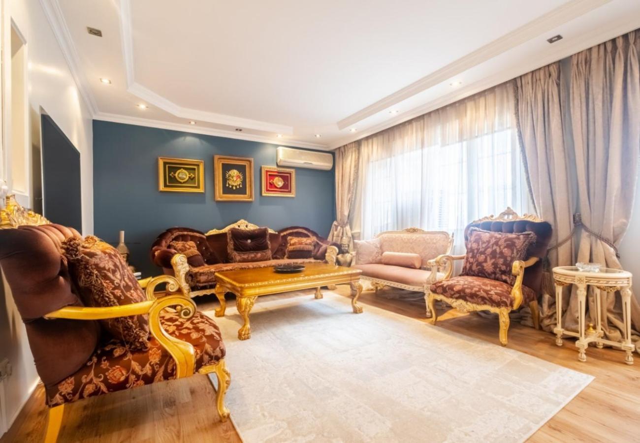 Exclusive Flat With Balcony In Nisantasi Lägenhet Istanbul Exteriör bild
